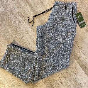 NWT LEE Pull On Navy Leopard Pants medium